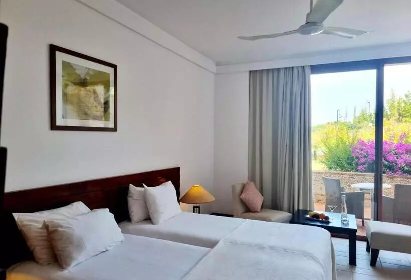 اتاق کلاسیک با چشم‌انداز باغ, Marina Smir Hotel & Spa