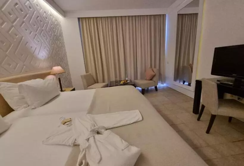 اتاق سوپریور با چشم‌انداز باغ, Marina Smir Hotel & Spa