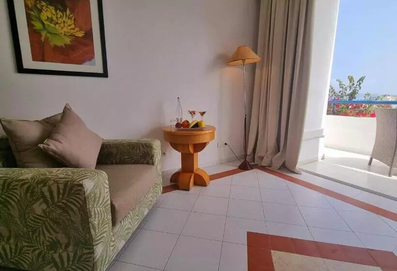 اتاق لوکس با چشم‌انداز باغ, Marina Smir Hotel & Spa