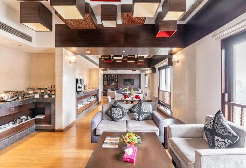 Club Room King Bed, The Soaltee Kathmandu