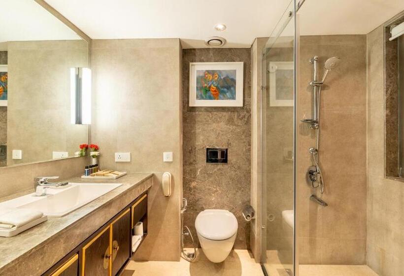 Club Room King Bed, The Soaltee Kathmandu