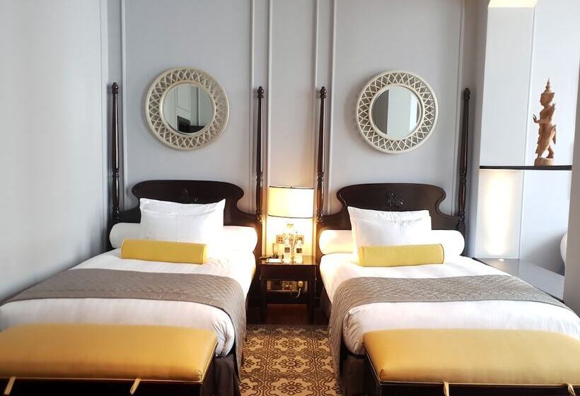 سوییت اجرایی, The Strand Yangon