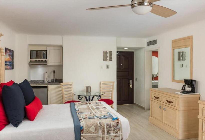 디럭스 스위트, Marina Fiesta Resort & Spa, A La Carte All Inclusive Optional