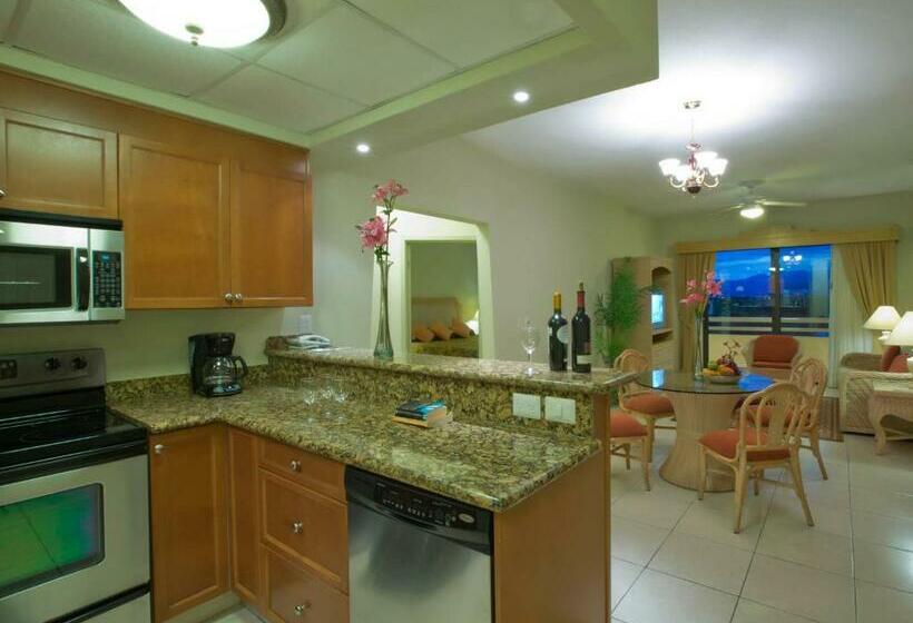 סוויטת 2 חדרי שינה, Paradise Village