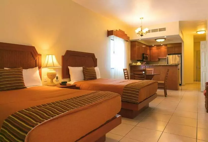 استودیوی استاندارد, Paradise Village