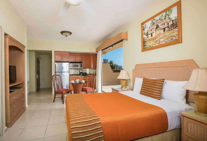 Studio Standard, Paradise Village