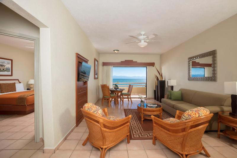 סוויטת סופריור, Paradise Village