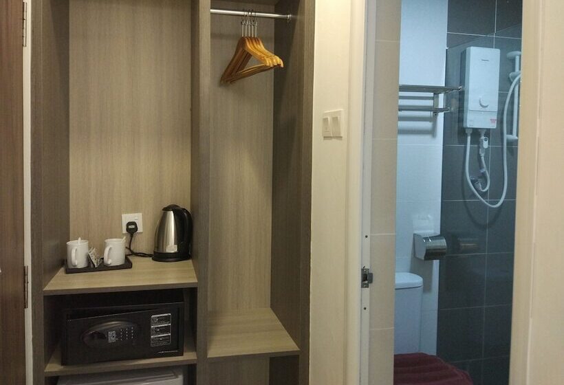 غرفة ديلوكس, Alpha