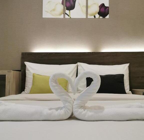 غرفة سوبيريور, Alpha