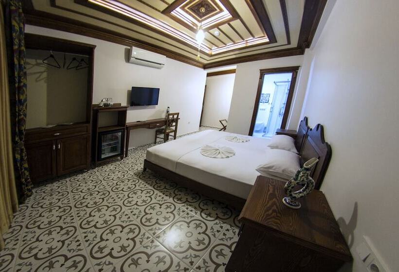 Номер Superior, Mary S House