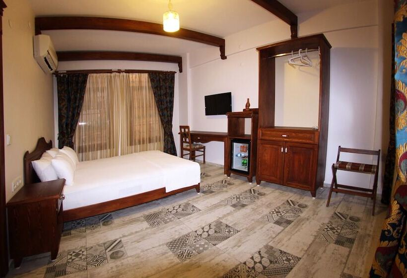 Номер Deluxe, Mary S House