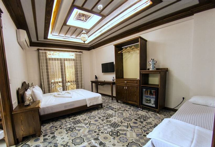 Семейный Номер, Mary S House