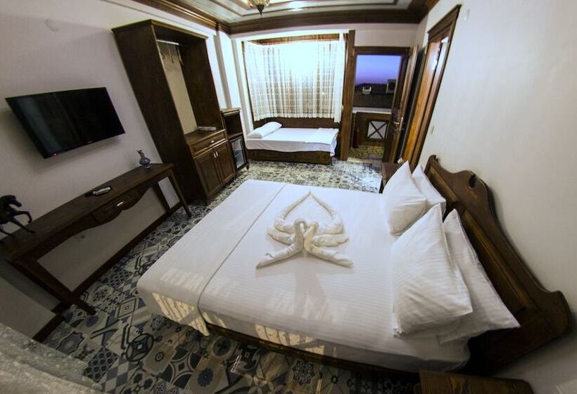 Семейный Номер, Mary S House