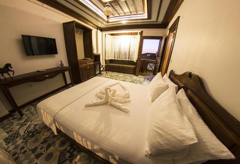 Семейный Номер, Mary S House