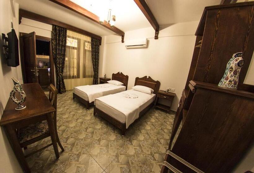 Номер Deluxe, Mary S House