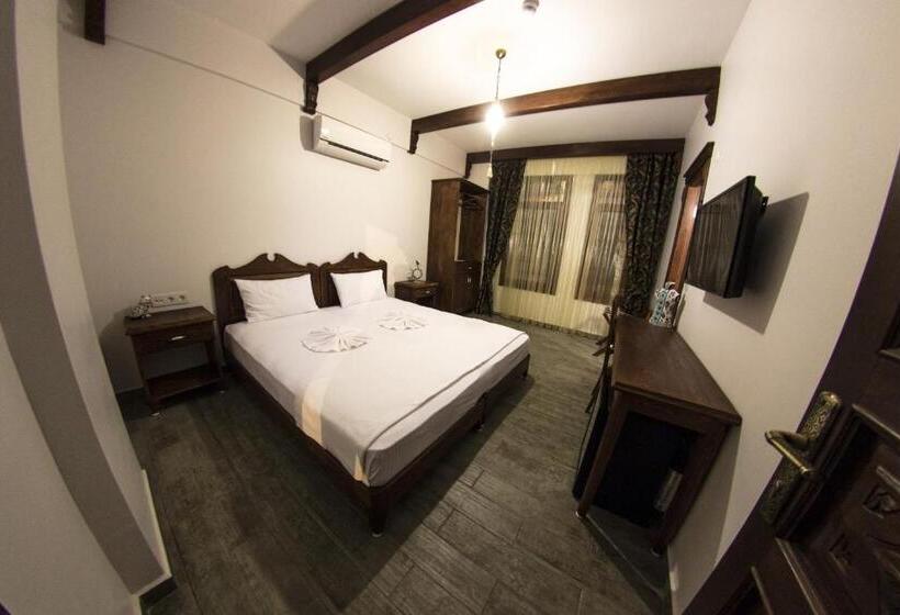 Номер Deluxe, Mary S House