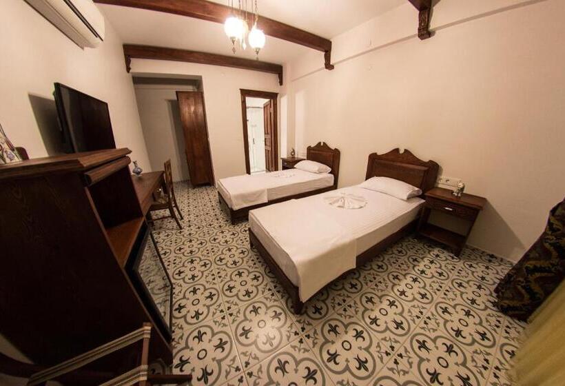 Номер Deluxe, Mary S House