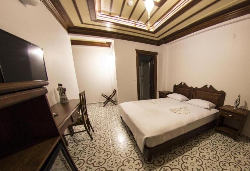 Номер Superior, Mary S House