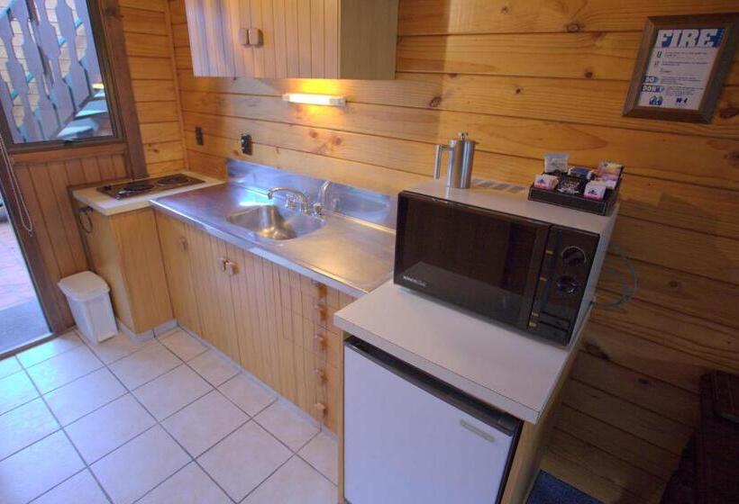 수피리어 스위트, Alpine Lodge Motel