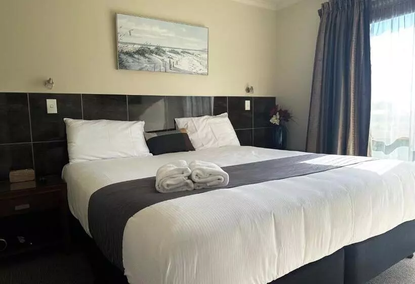 １ベッドルームのスーペリアアパートメント, Admirals Motor Inn