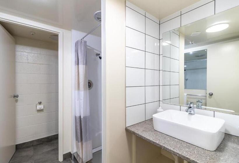 Студио Economy, Admirals Motor Inn