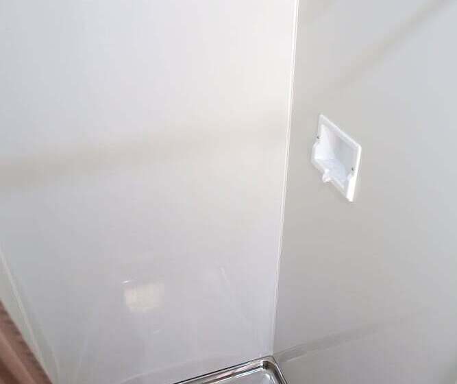 스탠다드 스튜디오, Motel Six