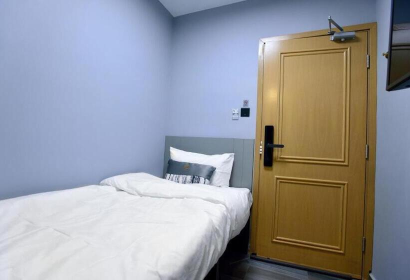 اتاق استاندارد یک نفره, Atlas Hostel & Backpackers