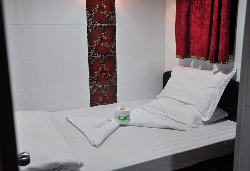 اتاق استاندارد, Castle Inn