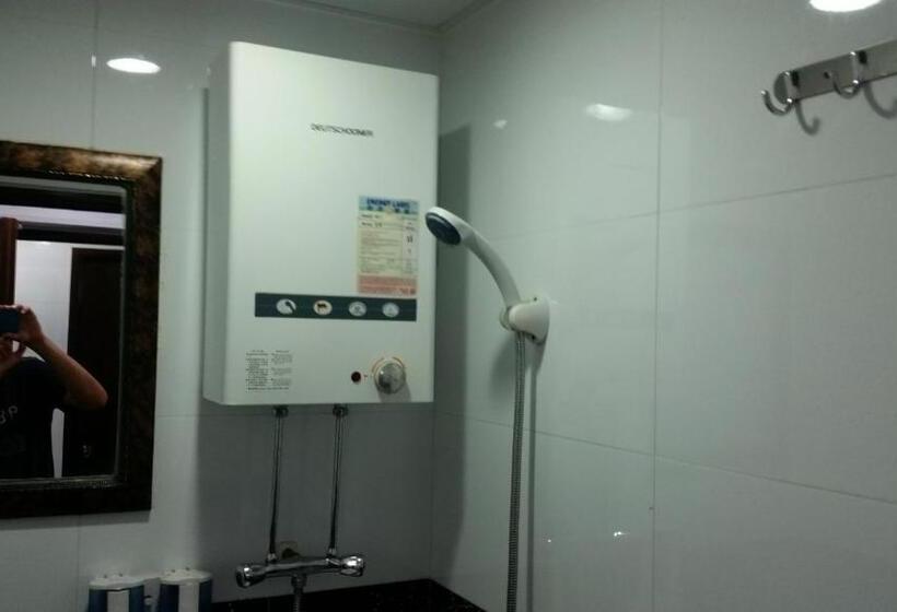 اتاق استاندارد, Castle Inn