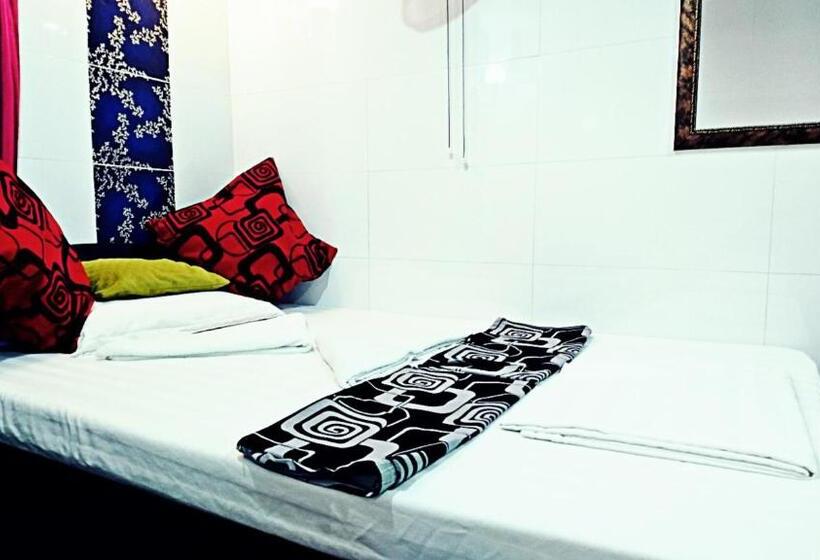 اتاق استاندارد, Castle Inn