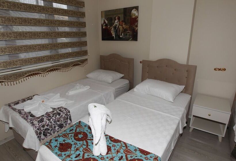 四人豪华间, Ephesus Palaces