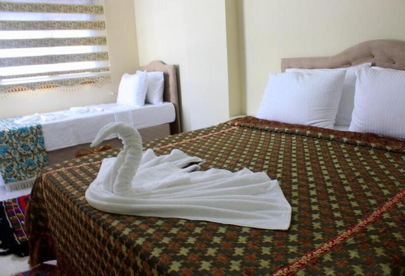 四人豪华间, Ephesus Palaces