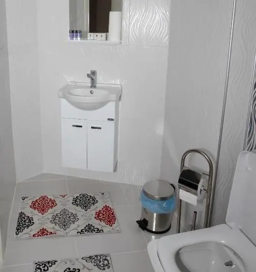 Deluxe Neljän Hengen Huone, Ephesus Palaces