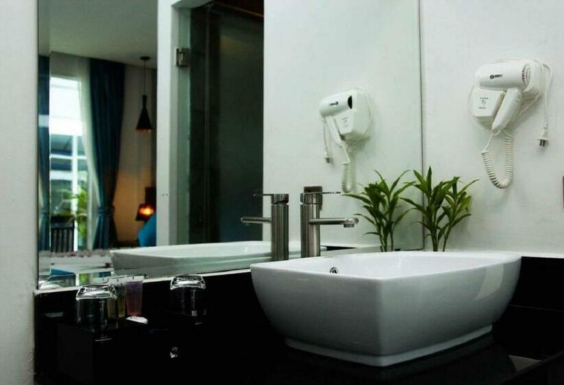 标准间, Good Time Boutique