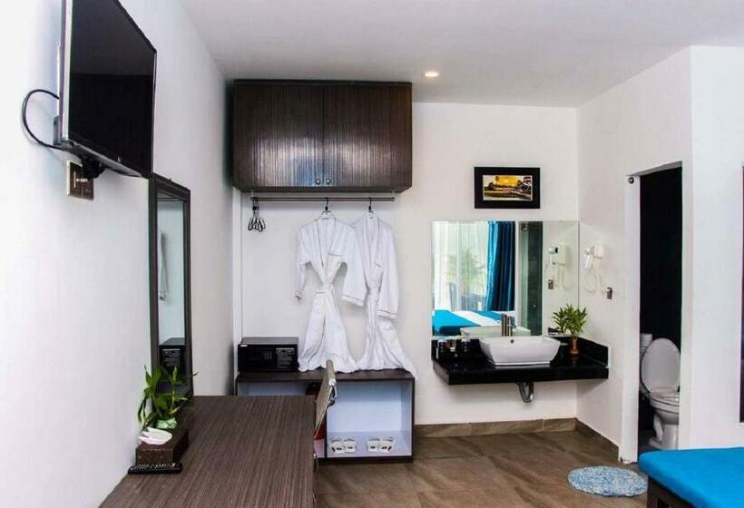 豪华房间, Good Time Boutique