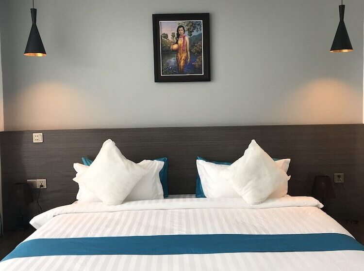 豪华房间, Good Time Boutique