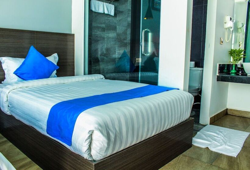 高级大房间, Good Time Boutique