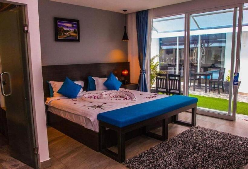 豪华房间, Good Time Boutique