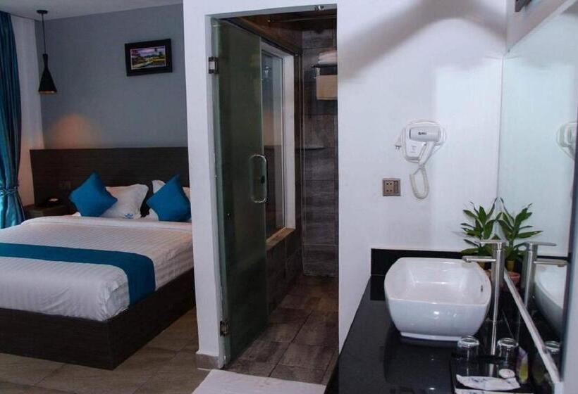 豪华房间, Good Time Boutique