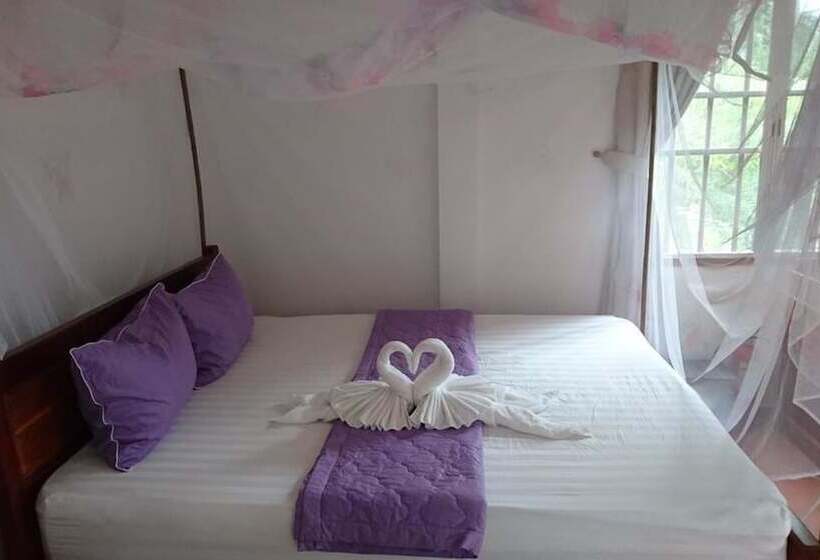 بانگلوی لوکس, Orchard Fruit Farm Bungalow