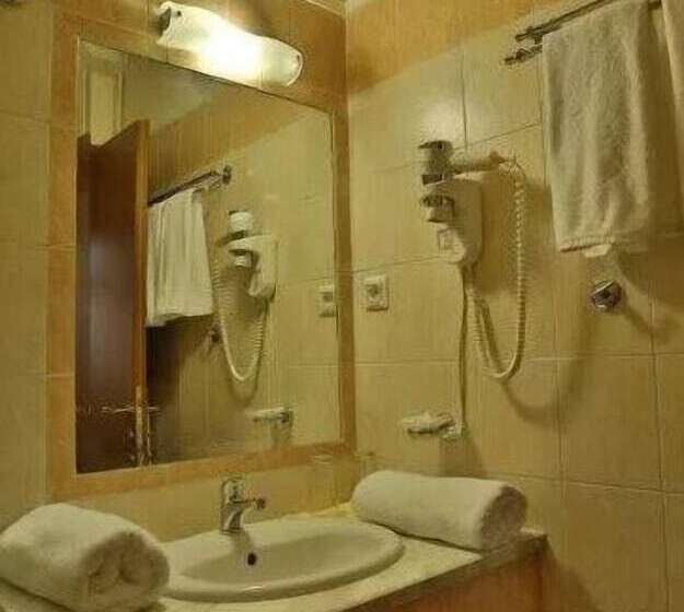 スタンダードルーム, Xenios Dias Boutique