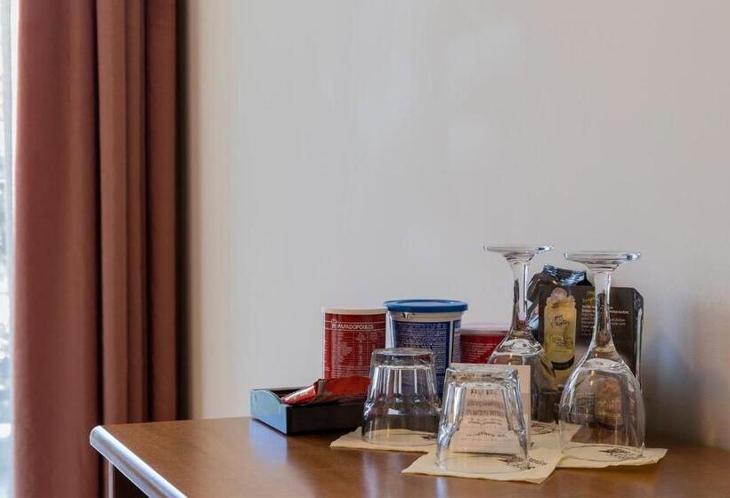 スタンダードルーム, Xenios Dias Boutique