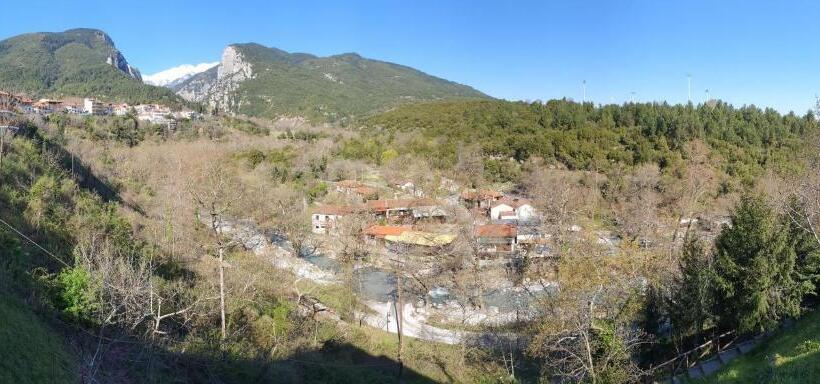 マウンテンビュースイート, Xenios Dias Boutique