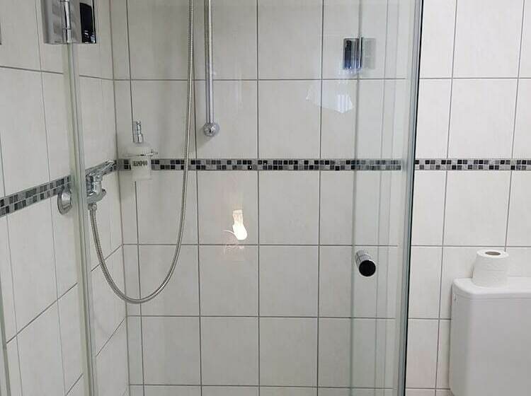 חדר סטנדרט, Im Anker