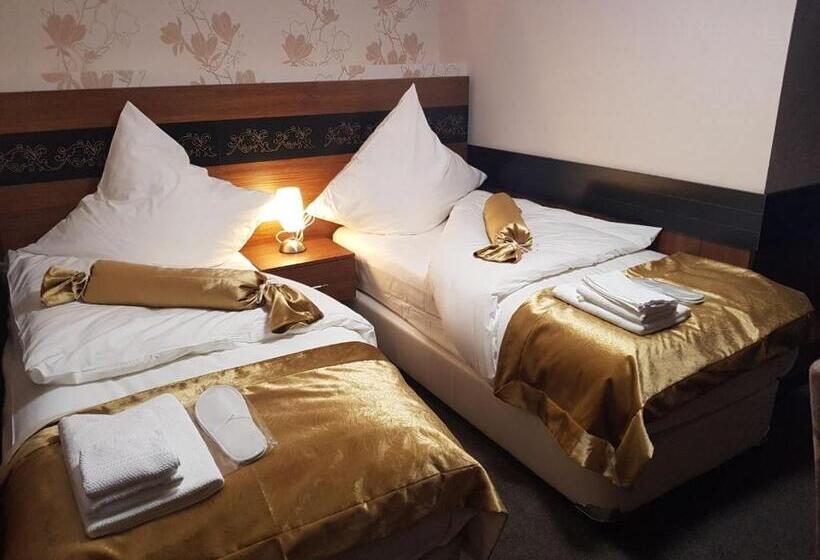 חדר משפחתי, Im Anker