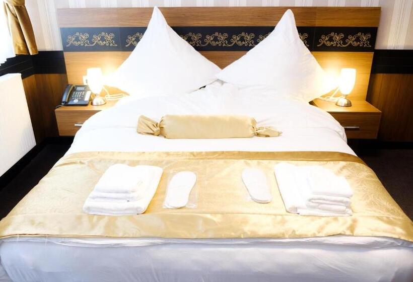 חדר משפחתי, Im Anker