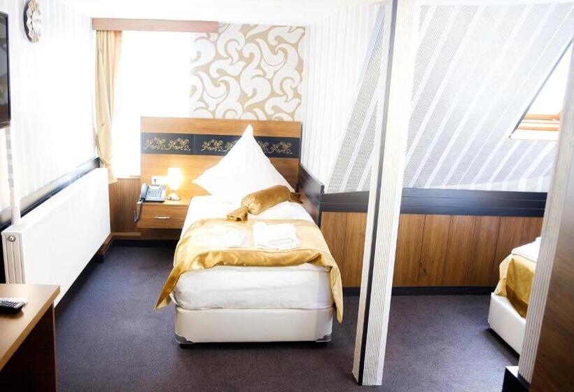 חדר סטנדרט, Im Anker