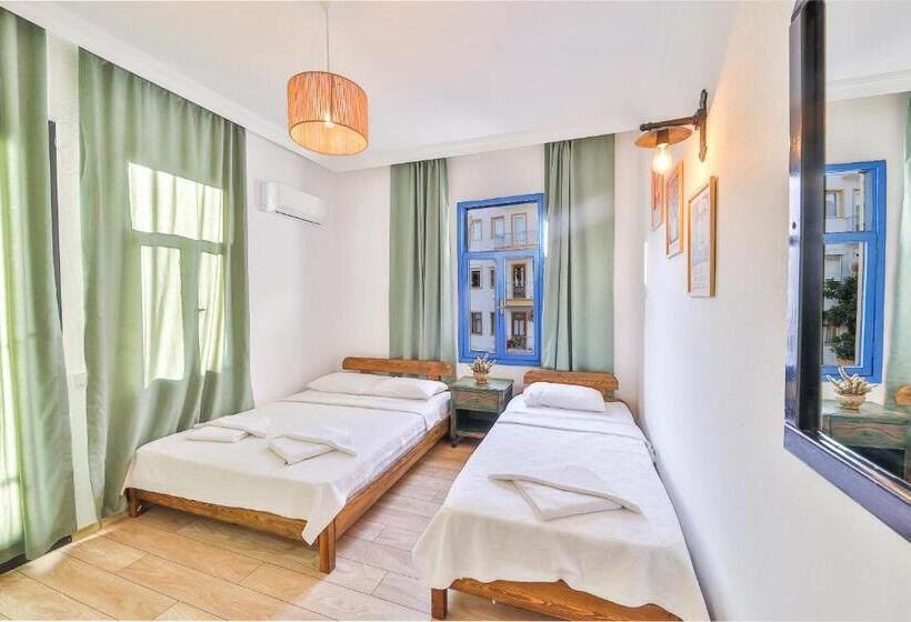 Camera Tripla Classica, Bahar Pansiyon