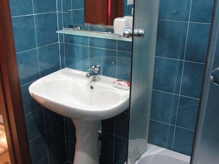 اتاق استاندارد, Agat