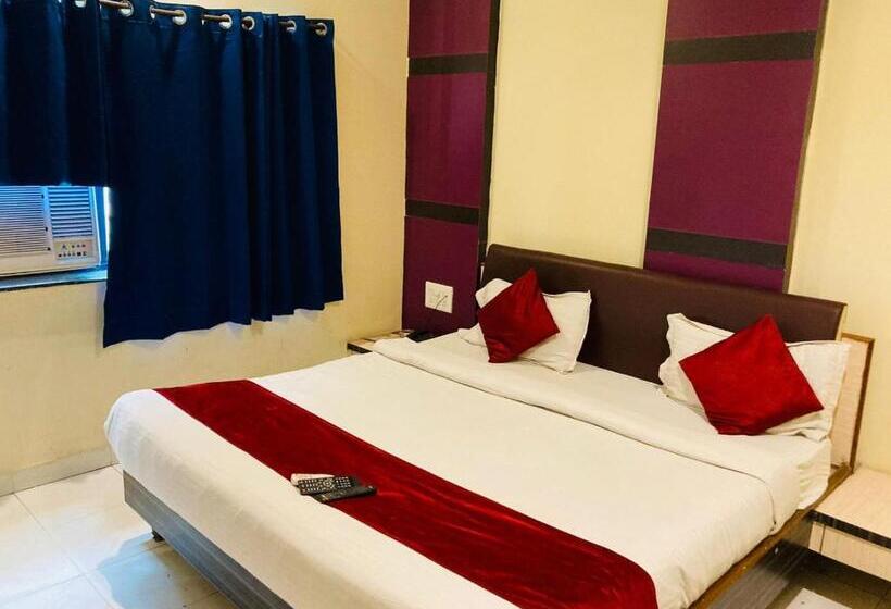 Habitació Deluxe, Jagdish